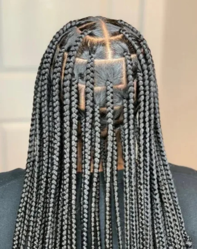 Medium Knotless Braids